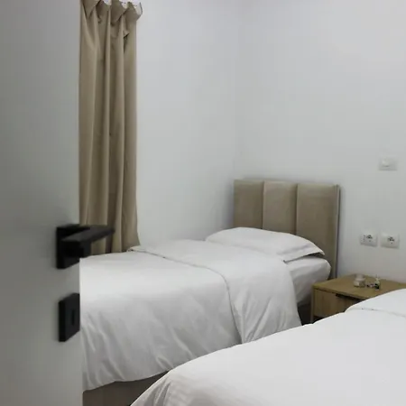 Besa Rooms&apartment Habitación en casa particular