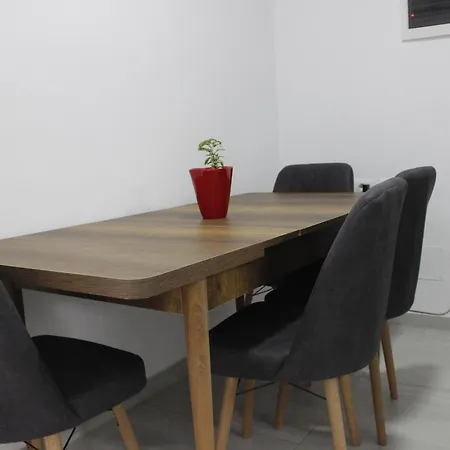 Besa Rooms&apartment