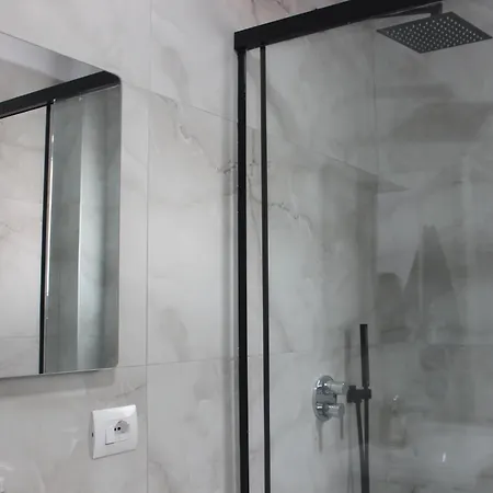 Besa Rooms&apartment